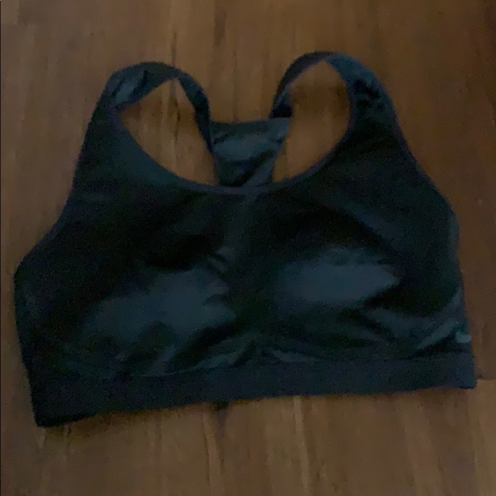 Black Nike sports bra